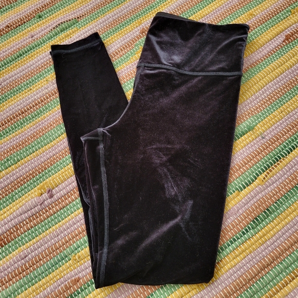 Tall Athleta Elation High Rise Velvet Tight - Picture 3 of 6